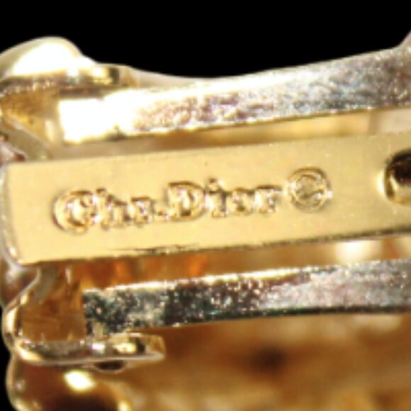 Christian Dior Vintage Gold Woven Modernist Design Clip Style Statement … - Picture 5 of 5